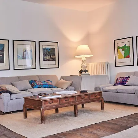 La Tudanca فندق مبيت وإفطار 3*